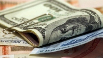 Белорусский рубль вновь окреп ко всем валютам на валютных торгах